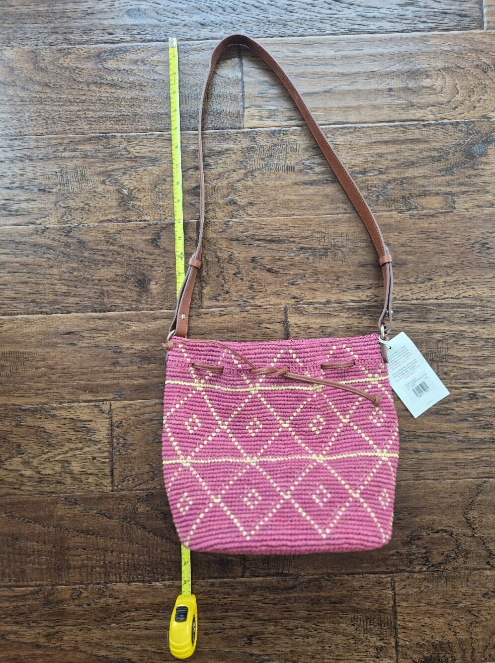 * NWT* [Sezane] Farrow Bucket Bag In Bougainvillia, Raffia - Picture 2 of 16